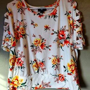 Floral print top
